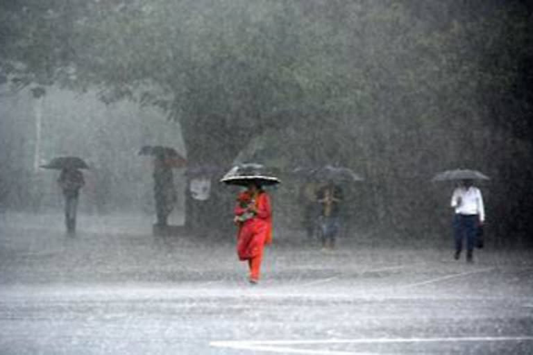 Heavy rains lash several parts of Kerala