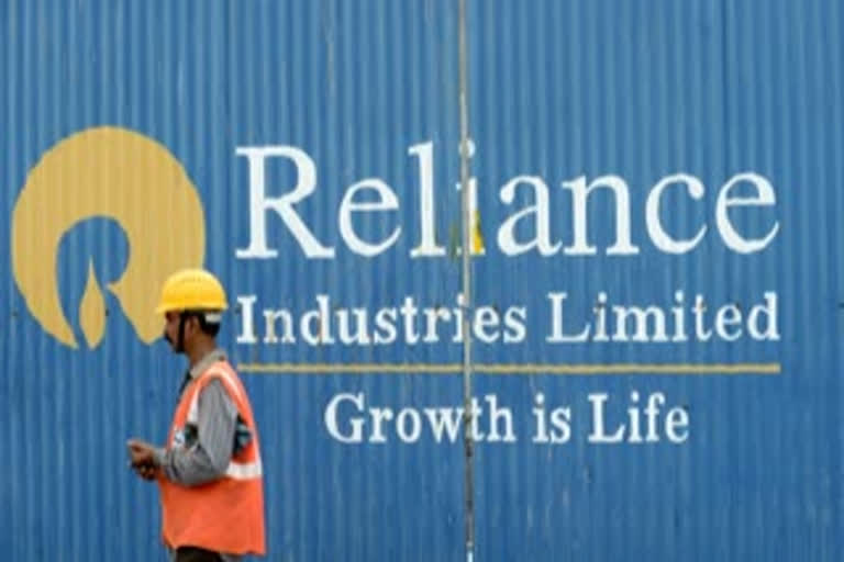 Reliance mega rights issue oversubscribed 1.1 times