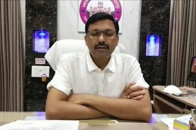 rampur district magistrate Aunjaneya Kumar Singh