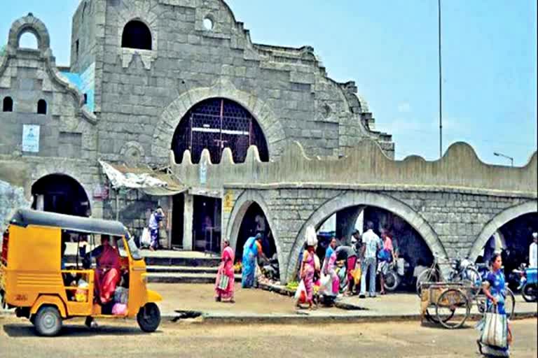 workers affected in Koyambedu market