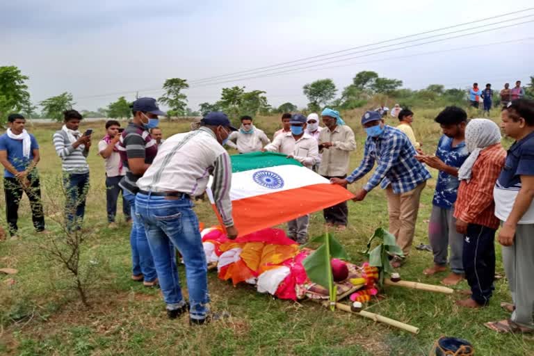 former war soldier shivlal sahu who fought 3 wars for the country died in kurud in dhamtari district