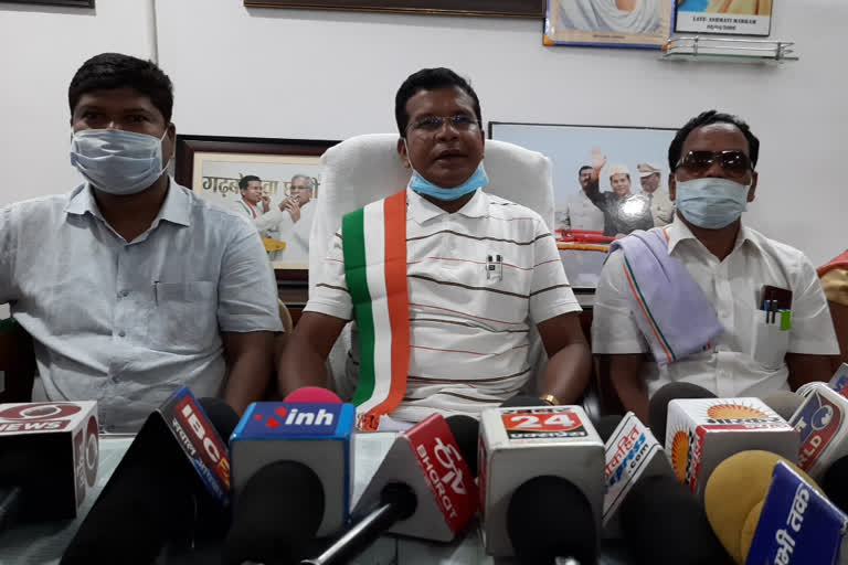 PCC Chief Mohan Markam allegations against Modi government in press conference