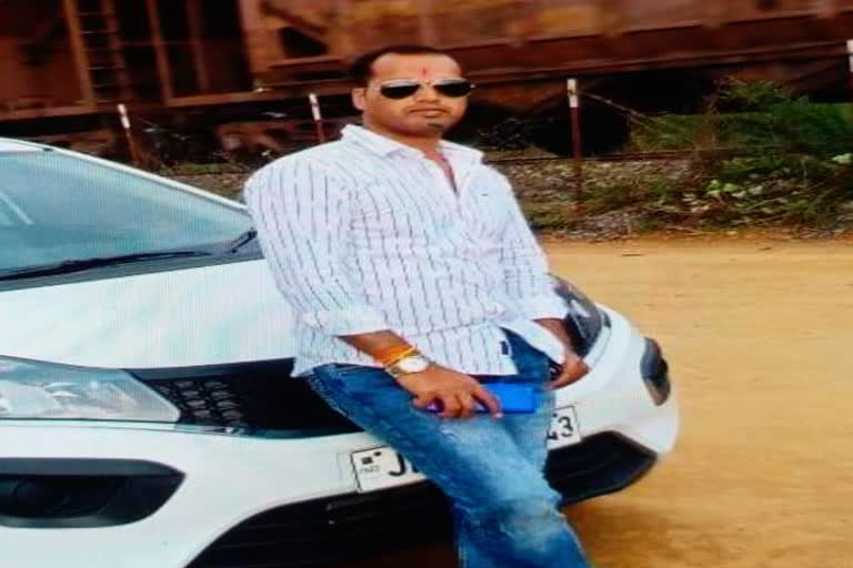 Gangster Kunal Singh murdered in Palamu, crime news of Palamu, gangster Kunal Singh shot dead in palamu, criminal history of Gangster Kunal Singh, गैंगस्टर कुणाल सिंह का आपराधिक इतिहास, पलामू में गैंगस्टर कुणाल सिंह की हत्या, पलामू में अपराध की खबरें, गैंगस्टर कुणाल सिंह की गोली मारकर हत्या