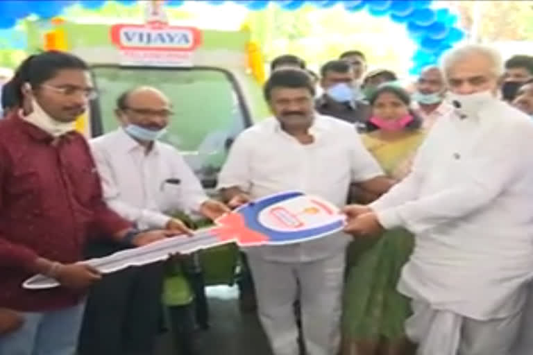 Minister of Animal Husbandry Talasani srinivas yadav Talk on Dairy Sector in Telangana