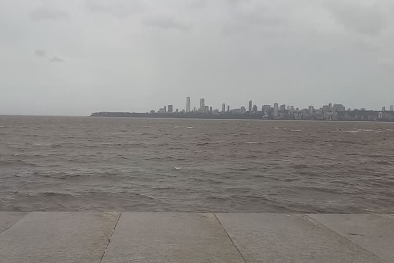 nisarga cyclone effect  nisarga cyclone update  nisarga cyclone mumbai  nisarga cyclone effect on mumbai  निसर्ग चक्रीवादळ मुंबई  निसर्ग चक्रीवादळाचा परिणाम  निसर्ग चक्रीवादळ अपडेट