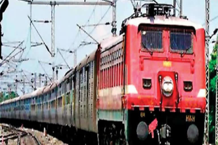 58 LAKHS PASSENGERS TRANSPORT in SHRAMIK TRAINS in the Lock down time