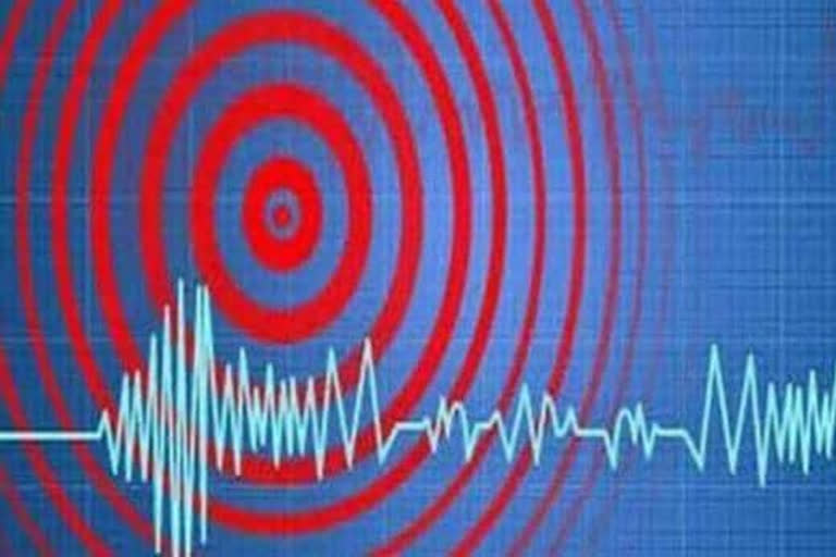 Earthquake of magnitude 3.2 struck 19km South-East of Noida at 10:42 pm today