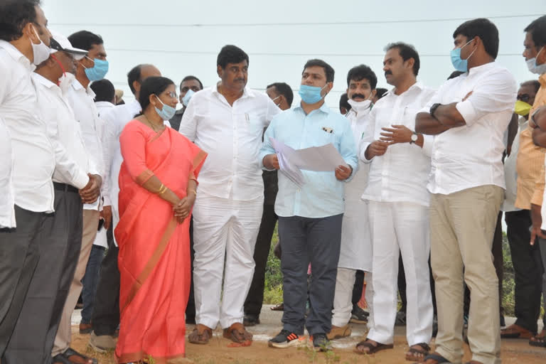 ap health minister aalla nani visits visakha ntr hospital