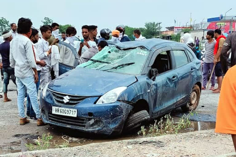 Two people injured in ganaur road accident