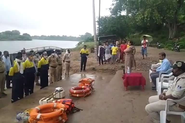 SDRF team of flood disaster management in Rewa did mockdrill