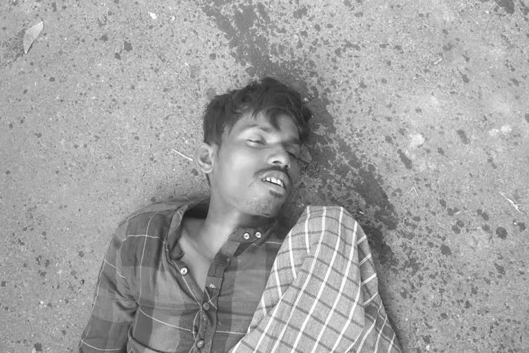 road accident in kurnool dst kolimigundla one spot dead