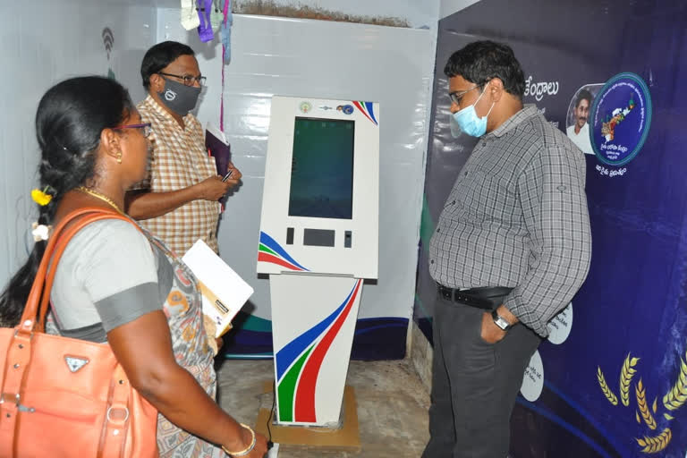 collectore-inspection-of-irrigation-canals-at-sri-potti-sriramulu-nellore-district