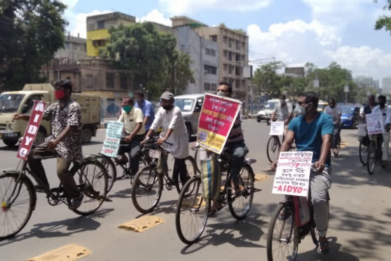 Processions demanding removal of no-cycling zone