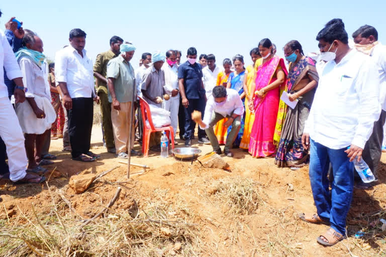 mla saidi reddy visited matampally mandal