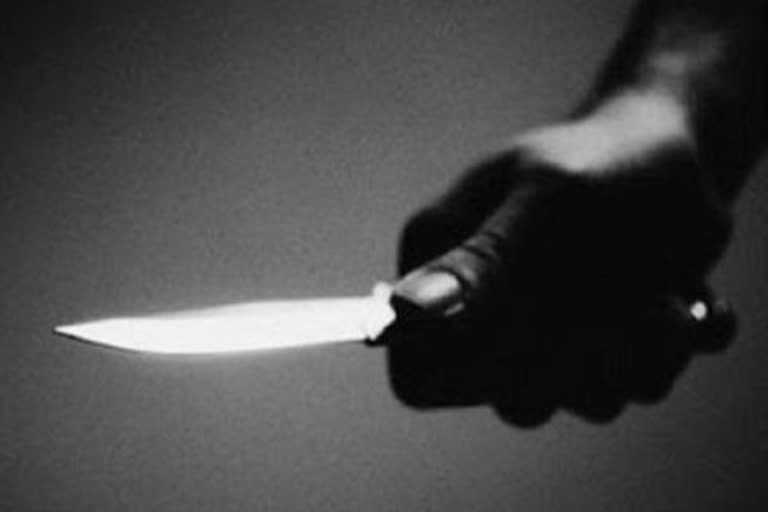 loot on the tip of knife, keonjhar latest news, loot in keonjhar, loot on the tip of knife in keonjhar, ଭୁଜାଲି ଦେଖାଇ ଲୁଟ, କେନ୍ଦୁଝର ଲାଟେଷ୍ଟ ନ୍ୟୁଜ୍‌, କେନ୍ଦୁଝରରେ ଲୁଟ, କେନ୍ଦୁଝରରେ ଭୁଜାଲି ଦେଖାଇ ଲୁଟ୍‌