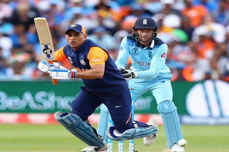 Dhoni wanted to win the match against England in 2019 WC, Says Michael Holding