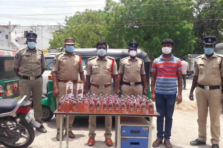 illegal-wine-seize-in-aithavaram-krishna-district in Andrapradesh state