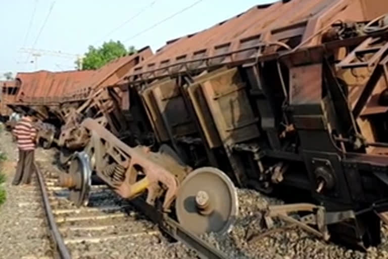 goods train derailed