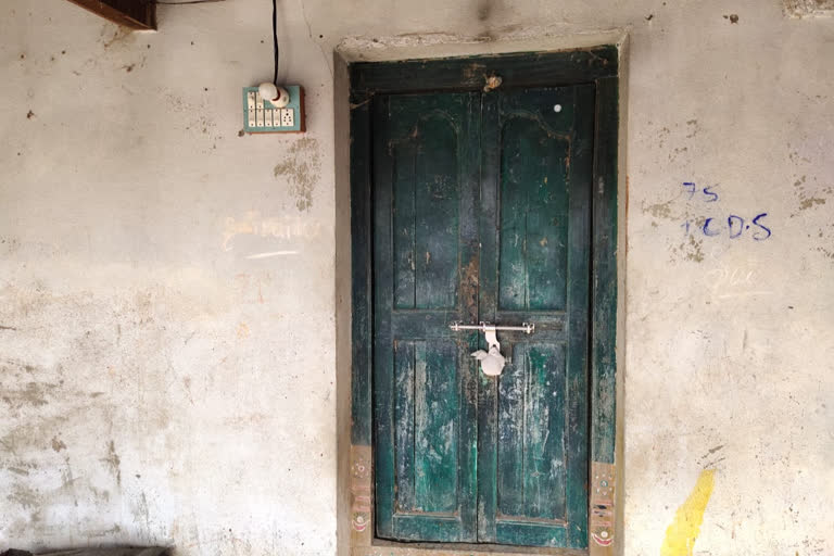 ration rice storage founded in prakasam dst by ward volunteers