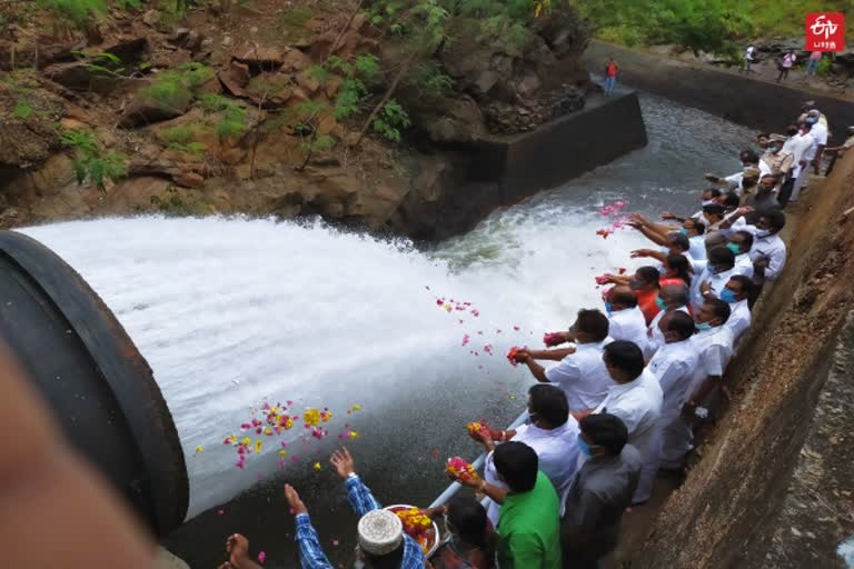 ஆழியாறு அணையில் தண்ணீர் திறப்பு