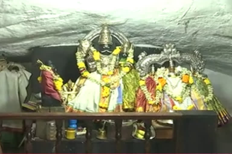 Sthambhadri Sri Lakshmi Narasimhaswamy is a pilgrimage to the devotees