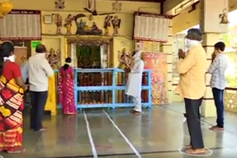 less devotees in adilabad temples which opened after lockdown