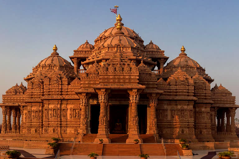 Akshardham temple will not open now