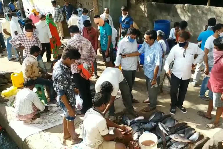 russh at fish market at metpalli in jagtial district