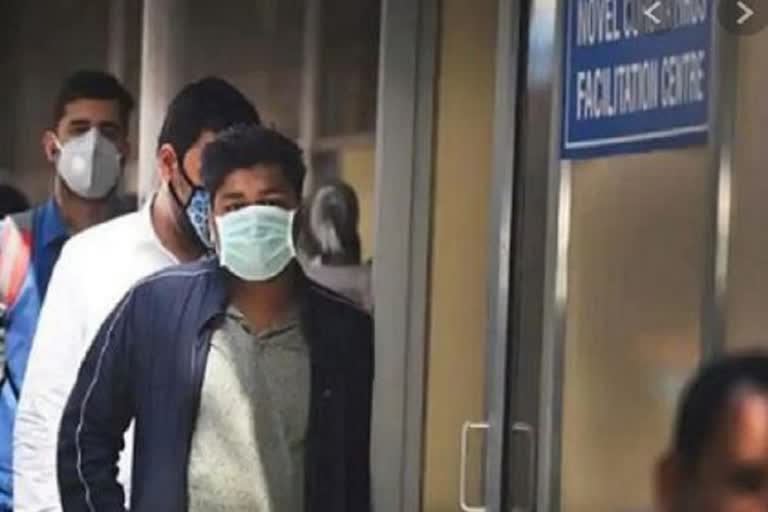 wearing face mask made mandatory in public place in gurugram