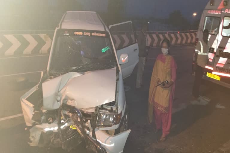 car-accident-in-chitradurga