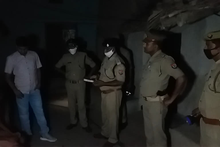 Man kills brother in UP  Uttar Pradesh  Yogi Adityanath  Mahoba district  Bundelkhand  Murder case in UP  യുപിയിൽ മദ്യപിച്ചെത്തിയ ആൾ സഹോദരനെ കൊലപ്പെടുത്തി