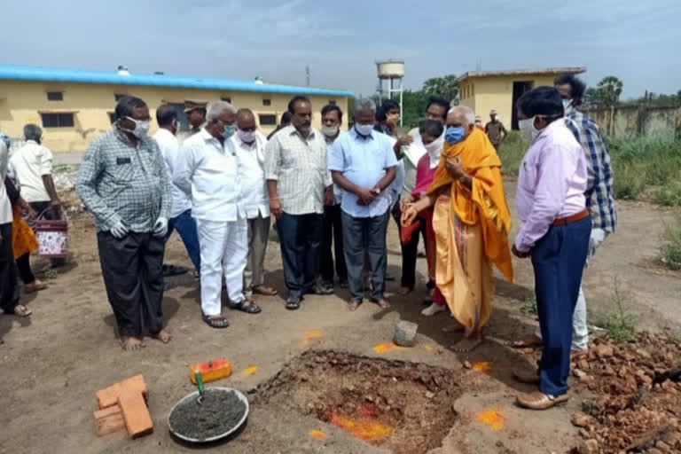 MLA  laid the foundation for the construction of an agricultural laboratory