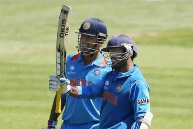 Except for more white hair, Dhoni has been the same since 2003: Dinesh Karthik