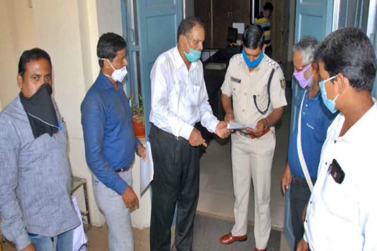 fir-agnaist-ias-hemant-sharma-related-mask-and-ppe-kit-scam