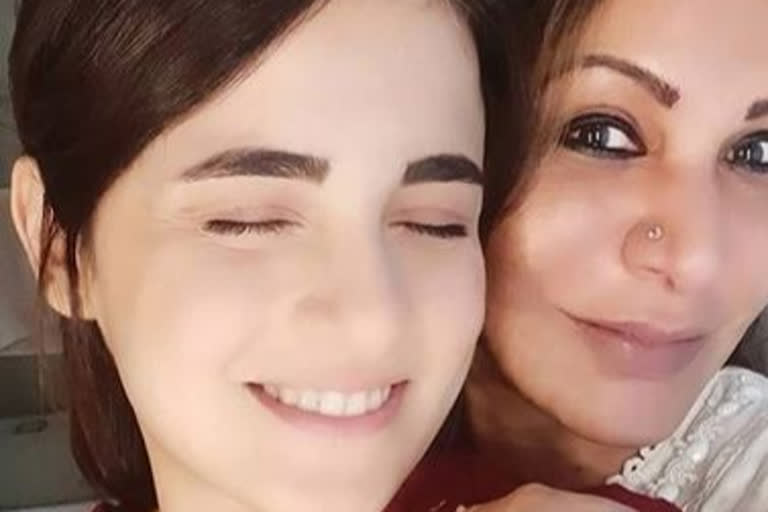 radhika madan meets her mom