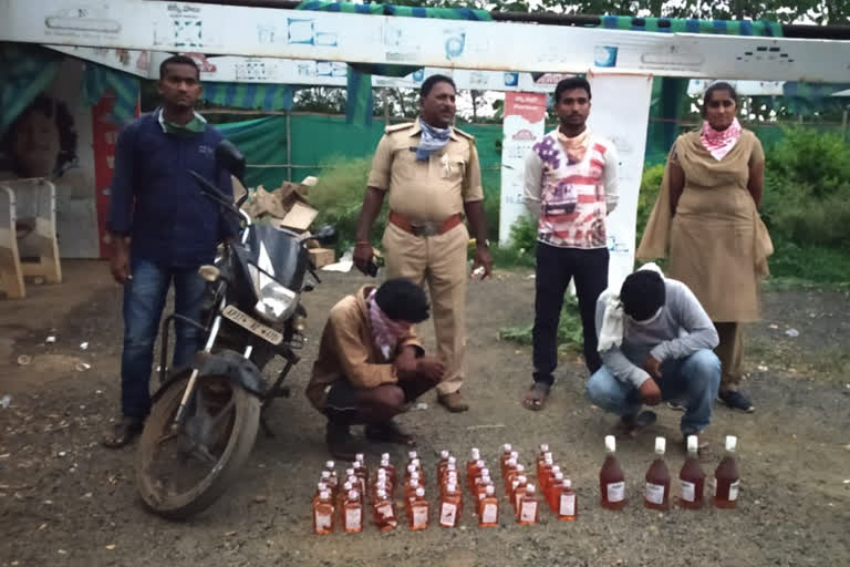 police sizied alcohol in dorasanipadu at west godavari district