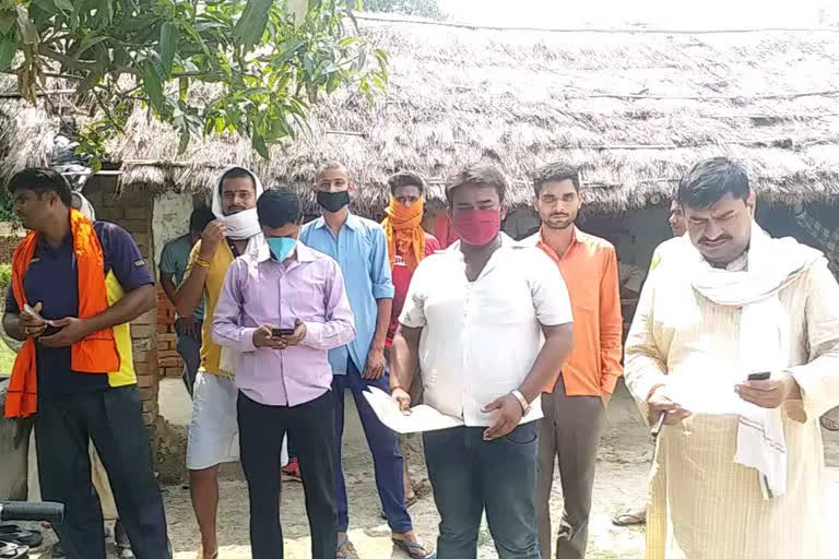 prisoner is shown working under mnrega in sant kabir nagar