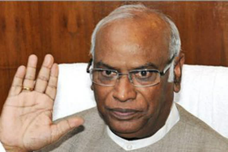 Cong wants special team to probe threat calls to Kharge and his son