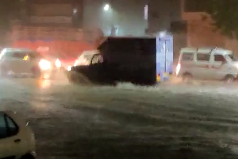 Heavy rains in Mehsana