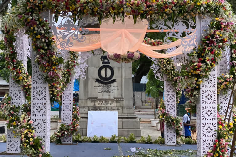 flower salute for corona warriors at bengalore