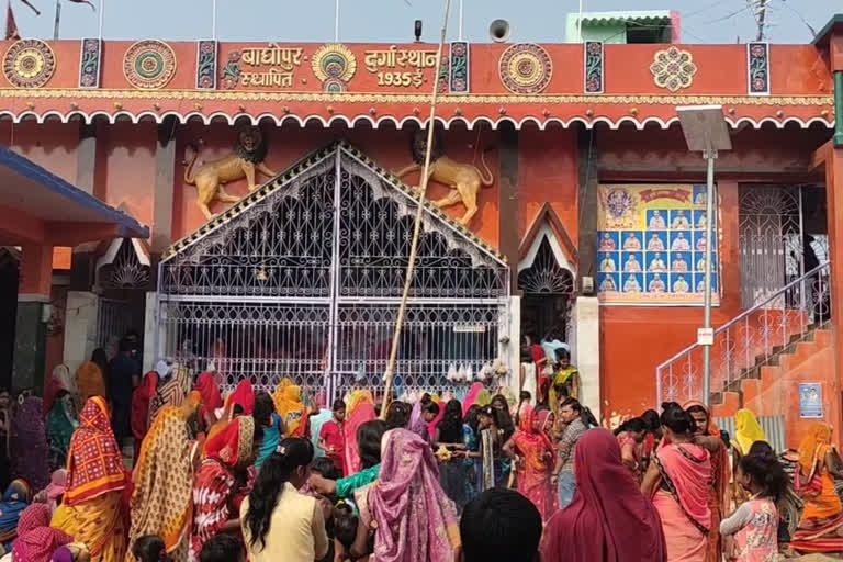 flower businessmen happy with the opening of the locks of temples in samastipur