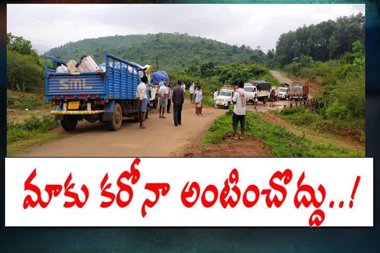 Tribes  blocked  visakha merchants vehicles from coming to the maddegaruvu