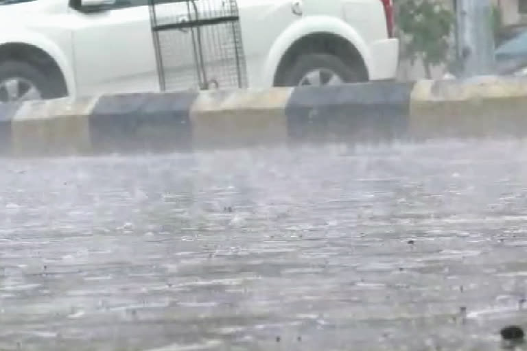 Heavy rain in nanded district