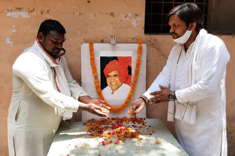 Tribute to Rajesh Pilot on his twentieth anniversary