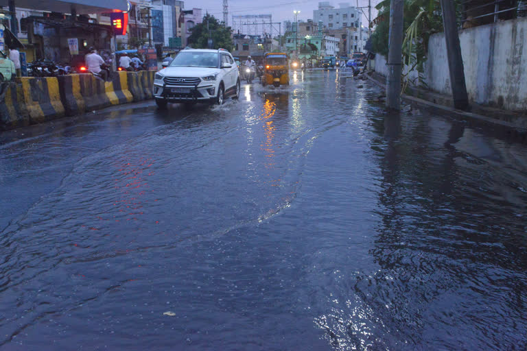 rain fall in raipur