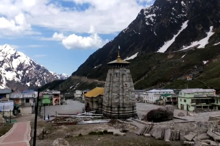 kedarnath-yatra-granted-to-locals-after-permission-by-devasthanam-board-and-district-administration