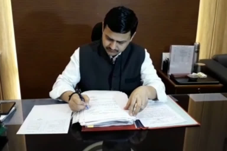 varanasi dm kaushal raj sharma