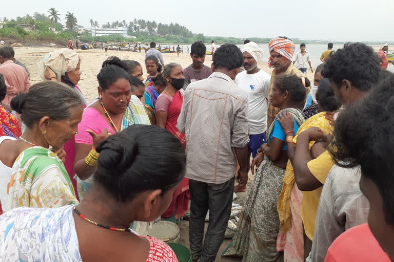 after lockdown fishing restart at visakha beach