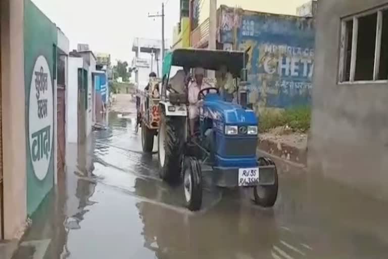 water filled in colony of Pratapgarh, प्रतापगढ़ न्यूज