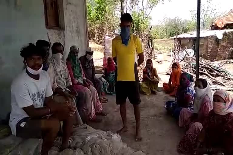 Fraud with MGNREGA workers